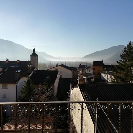 Apartamentos El Rincon De Andrea II Biescas  Dış mekan fotoğraf