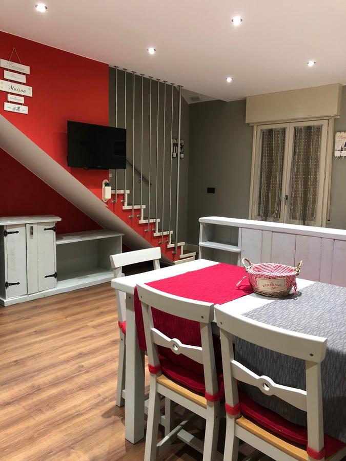 Apartamentos El Rincon De Andrea II Biescas  Dış mekan fotoğraf