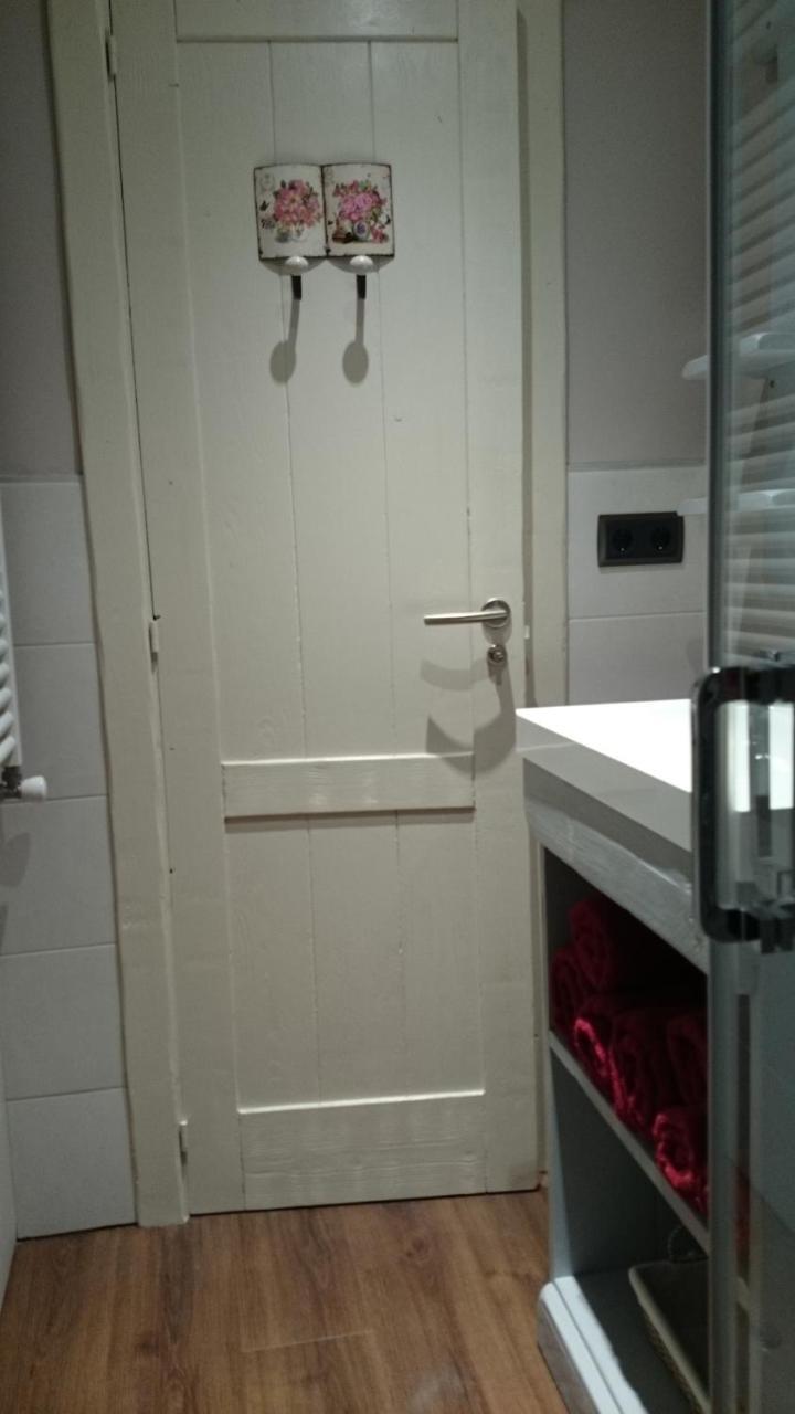 Apartamentos El Rincon De Andrea II Biescas  Dış mekan fotoğraf