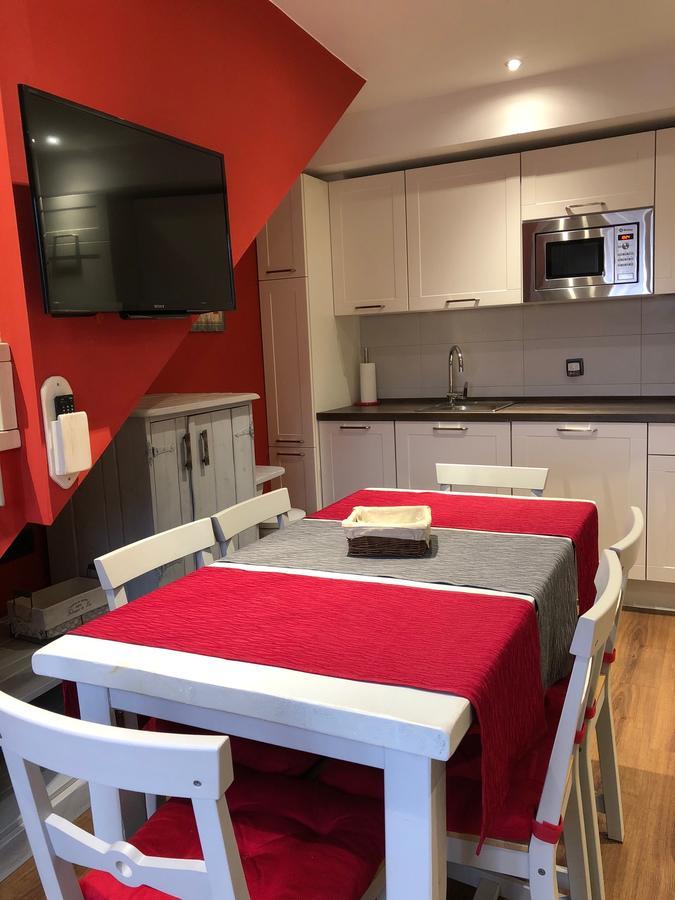 Apartamentos El Rincon De Andrea II Biescas  Dış mekan fotoğraf